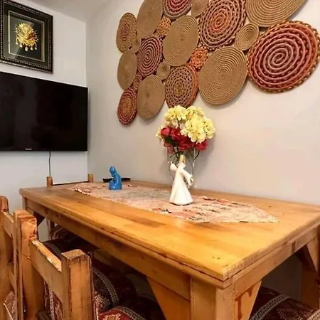 Sik Tasarimli Aile Evi *